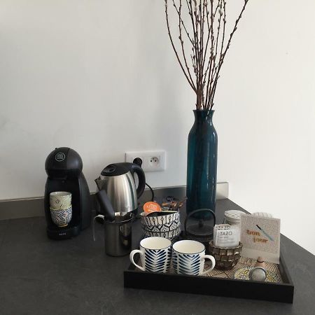 Bright & Modern Apartment In The Heart Of Antibes Ngoại thất bức ảnh